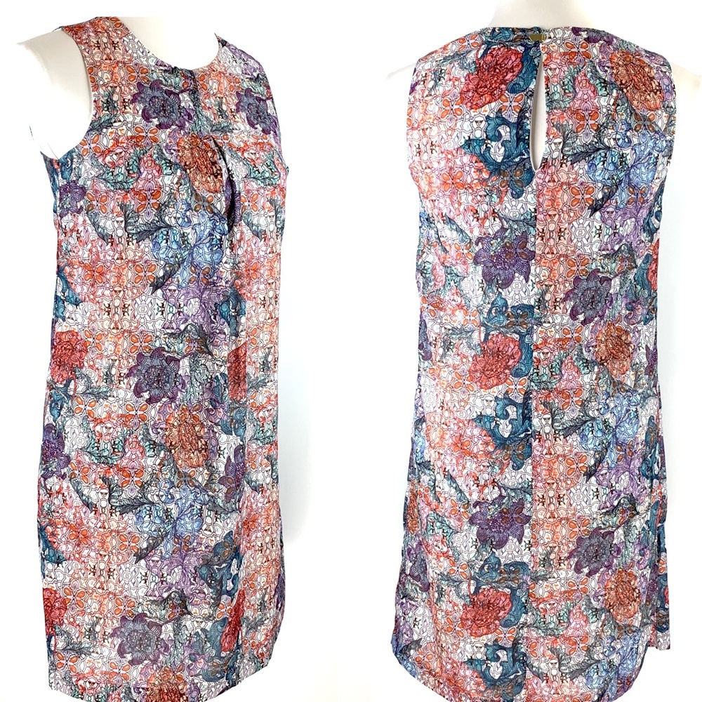 H&M Floral Blue and Red Lightweight Sleeveless Mini Shift Dress size 4